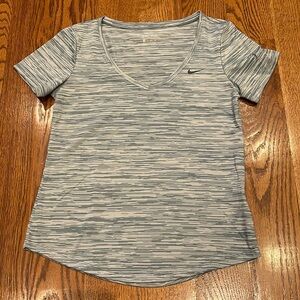 Nike dri-fit XS tee